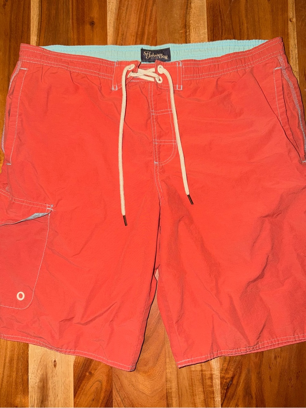 St John’s Bay size L Coral Men's Swim Trunks.   #521